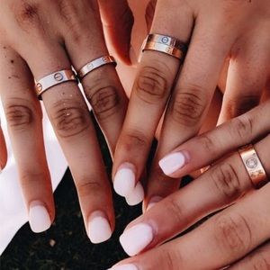 Meet your Posher, Madi